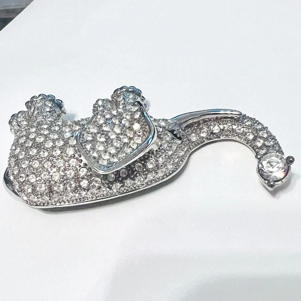 Vintage Figural Elephant Brooch‎ Pin 4" Trunk Up Rhinestones Silver Tone Safari - Picture 2 of 8